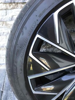Predám letnú sadu 235/45R18 5x112 - 3