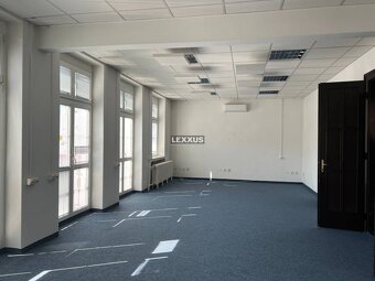 | Administratívne priestory na Grösslingovej ul.STARÉ MESTO - 3
