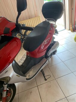 Skúter 150cc - 3