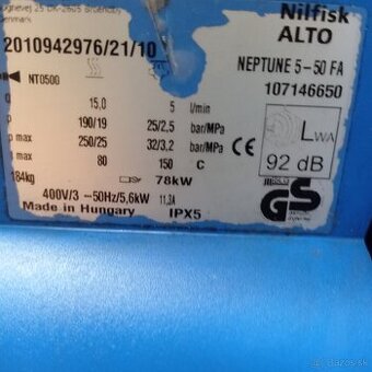 Predám vysokotlakový horúcovodný čistič Nilfisk Neptune - 3