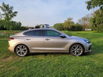 Hyundai i30 Fastback 1.4 T-GDi Style - 3