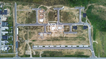 Stavebný pozemok so všetkými IS - VÝCHODNÉ MOKRANCE, 658m2 - 3