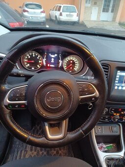 Jeep Compass - 3