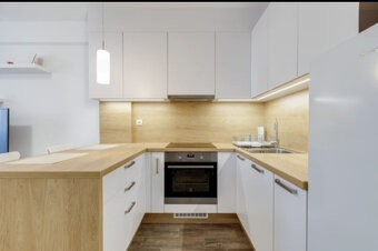 PREDAJ – 1-izbový byt s balkónom v centre Senca - 3