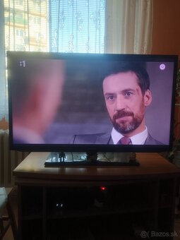 40 Samsung UE40eh5300w - 3