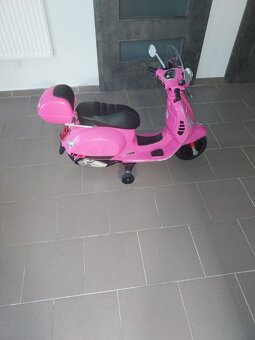 Detská motorka Vespa - 3