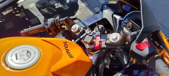 Honda CBR 250R - 3