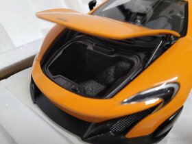 Model 1:18 McLaren 675 LT Autoart Orange - 3