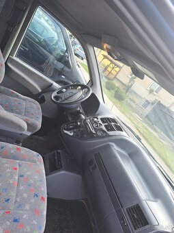 Mercedes-Benz Vito V-class Vr6 128kw 260tis - 3