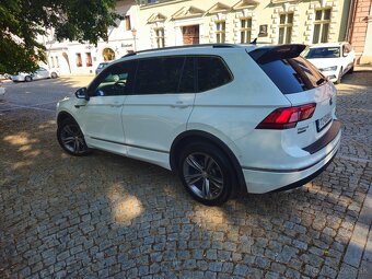 Volkswagen Tiguan Allspace 2.0 TDI 190k 4MOTION R-LINE - 3