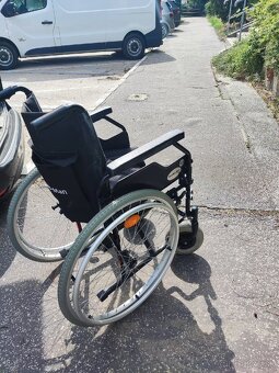 Darujem invalidny vozik - 3