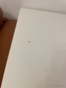Predám biely stol Ikea Malm - 3