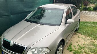 Škoda Octavia 2 sedan - 3