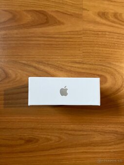 Apple AirPods 4 ANC - 3