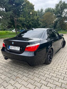 BMW 525i Sedan M-packet | 2008 (facelift) | Manuál | e60 - 3