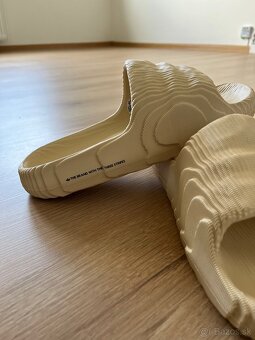 Pánske šľapky Adidas Adilette veľkosť 43 - 3