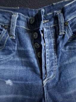 Dámske rifle a džegíny. - 3