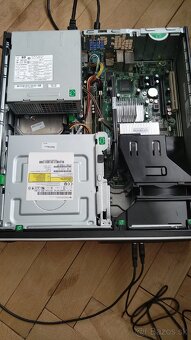 PC Počítač HP Compaq 8000 Elite SFF desktop - 3