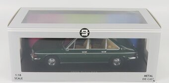 Tatra 613 (1979) Green - 1:18 Triple9 - 3