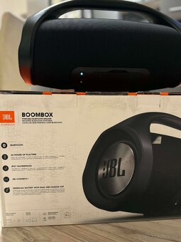 JBL Boombox - 3