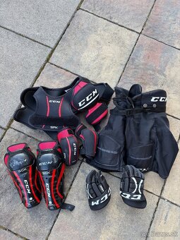 Detská hokejová výstroj - 3
