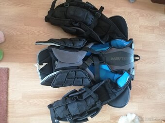 Brankárska hokejová vesta bauer veľkost senior S - 3