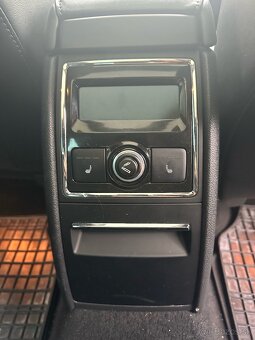 Škoda Superb 1.6Tdi Panoráma Nová STK - 3