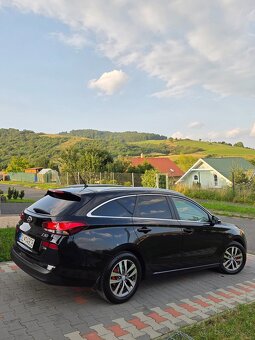 Hyundai i30cw 1.6Crdi - 3