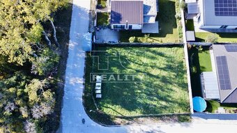 ZAČNITE STAVAŤ EŠTE TENTO ROK POZEMOK V HRUBEJ BORŠI –... - 3