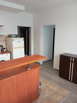 Prenájom 1 izbový byt - 3