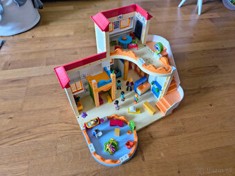 Playmobil škôlka + jasle (5567 + 5570) - 3