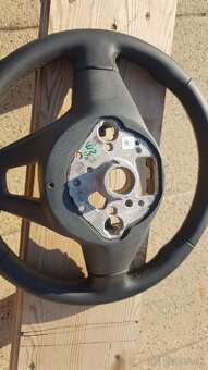 Predám multifunkčný volant na Passat B8 - 3