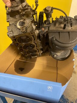 Hlava 1.4 44kw Volkswagen golf3 - 3