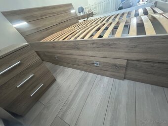 Manželská posteľ - 3