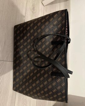 Damska Guess kabelka - 3