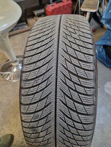 Zimné pneu MICHELIN 235/55 R19 - 3