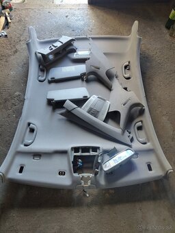 Prahy / stropnica Mercedes C 2008 W204 - 3