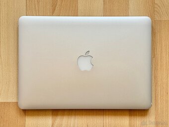 MacBook Pro 13", Výdrž batérie 5 hod. - 3