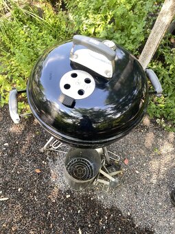 Predám WEBER gril 46 cm + príslušenstvo - 3