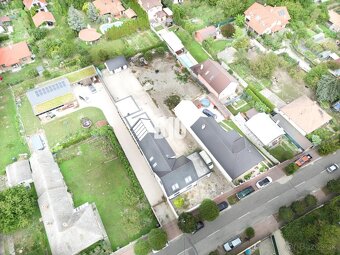 Slnečný stavebný pozemok 679 m² – Dobrohošť, LEN 15 km od Br - 3