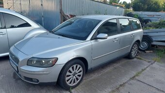 Predám Volvo V50 r.v.2005 - 3