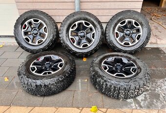 Jeep Wrangler Rubicon disky originální - 3