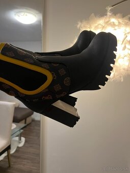 Nové členkove čižmy zn. Guess 39/nove - 3