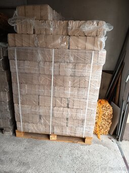 Brikety a pelety - 3