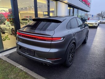 Porsche Cayenne - 3