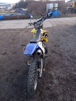 Yamaha yzf 250 - 3