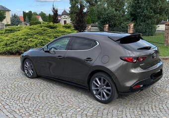 Mazda 3, 2.0 - 3