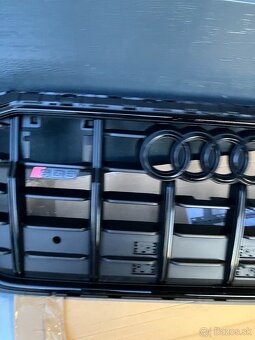 maska mrizka grill audi q8 19- cerna sq8 - 3