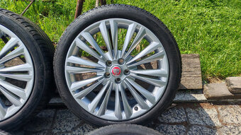 5x108 R19 --- JAGUAR XF - 3