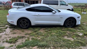 Ford Mustang 5.0 GT - 3